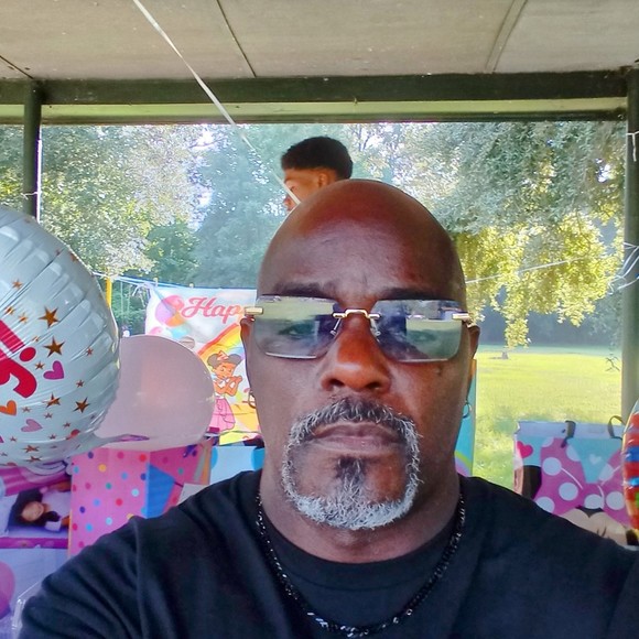 Meet your Posher, Sweet p - Picture 1 of 1